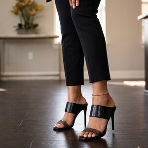 CALVIN KLEIN Black Patent Two-Strap Slide Heels. Size 10M